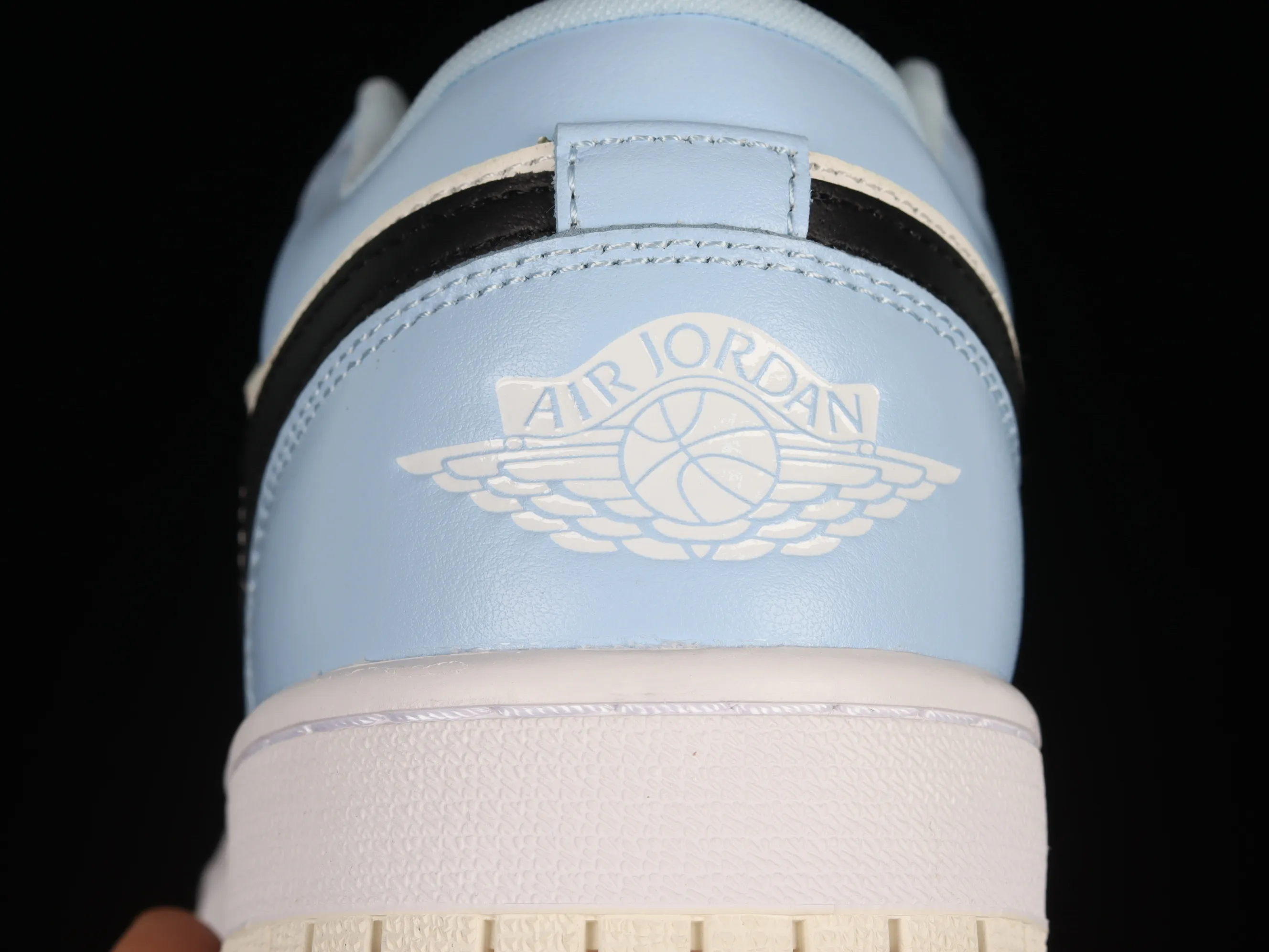 All categories Air Jordan Jordan series basketball shoes Air Jordan 1 Low Air Jordan 1 Low AJ1 Joe 1 Sky Blue Sports Culture Basketball Shoes 554723-401